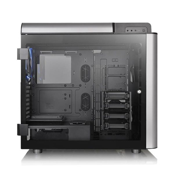 4 - Thermaltake - Level 20 GT - Full Tower Chassis
